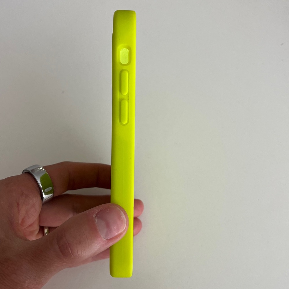 NWOB iPhone 13 Mini Phone Case Noen Green Silicone - Picture 3 of 5